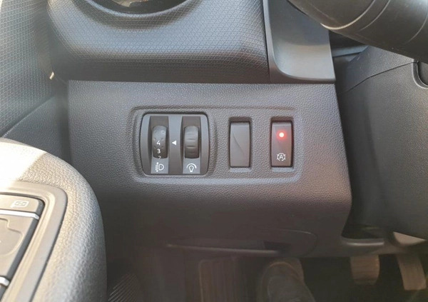 Renault Clio cena 44900 przebieg: 79858, rok produkcji 2019 z Warszawa małe 211